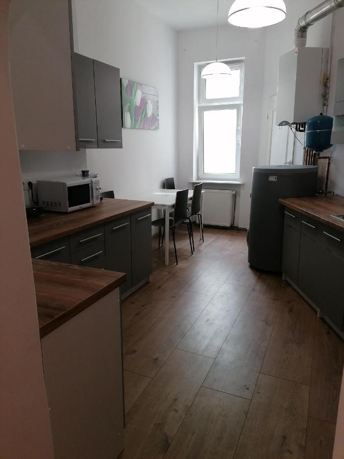 Hostel Tulip - Pokoj Jednoosobowy Nr 1 Ze Wspolna Lazienka I Kuchnia 什切青 外观 照片